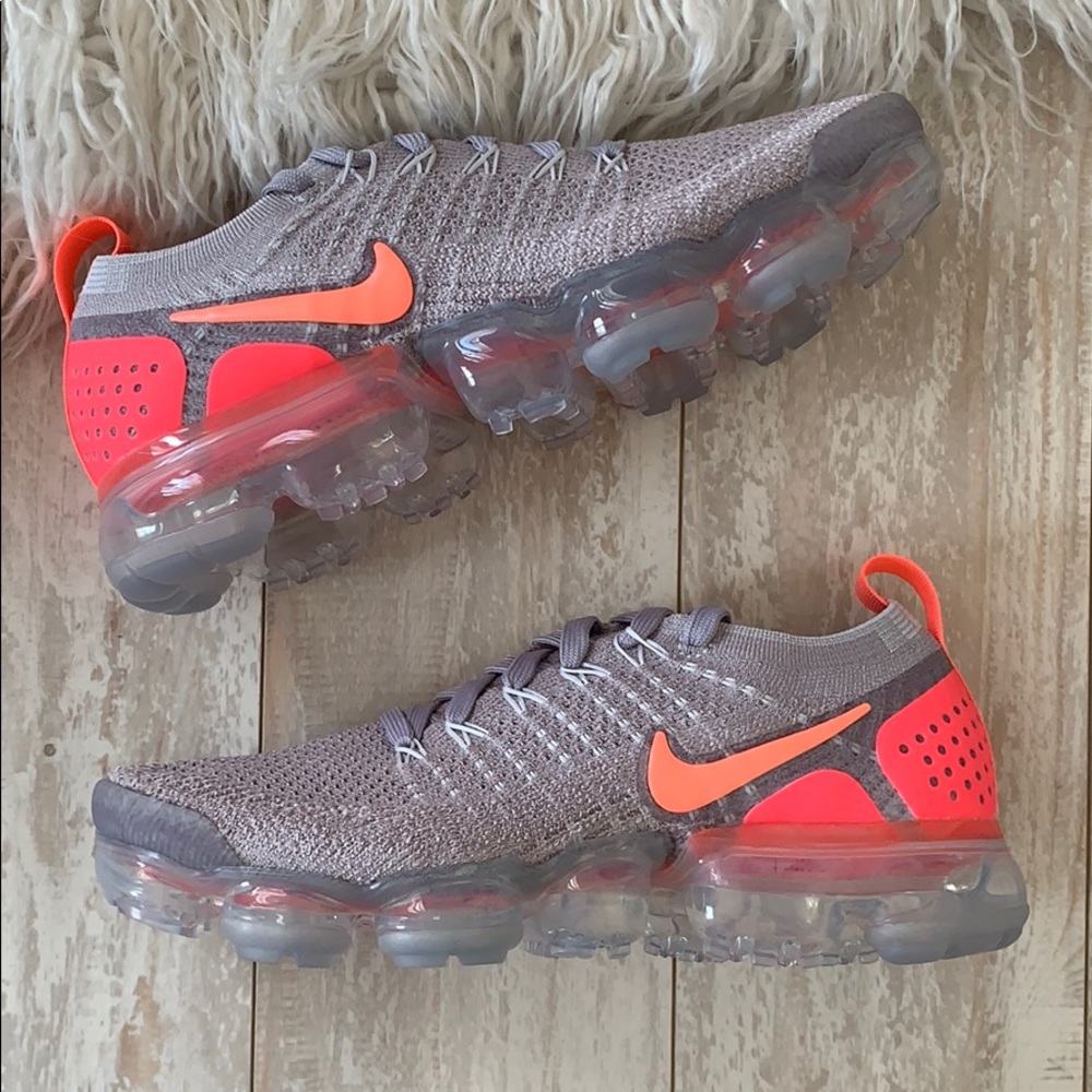 NWT Nike Air Vapormax Flyknit - Picture 10 of 11